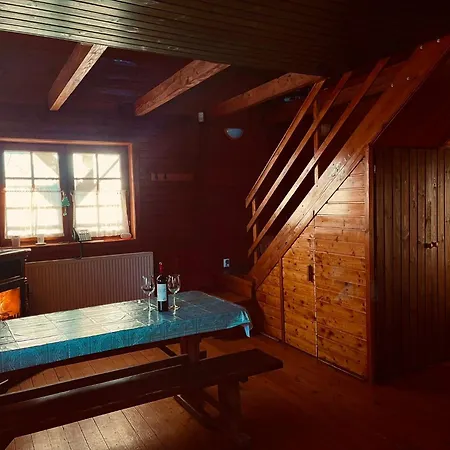 Apartmanhotel Tuender Farm Zirc
